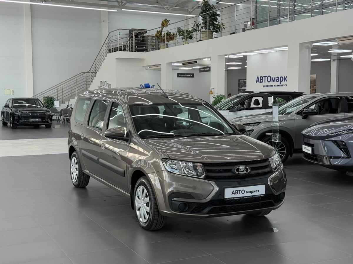 Lada (ВАЗ) Largus I Рестайлинг 1.6 MT (90 л.с.) 2026