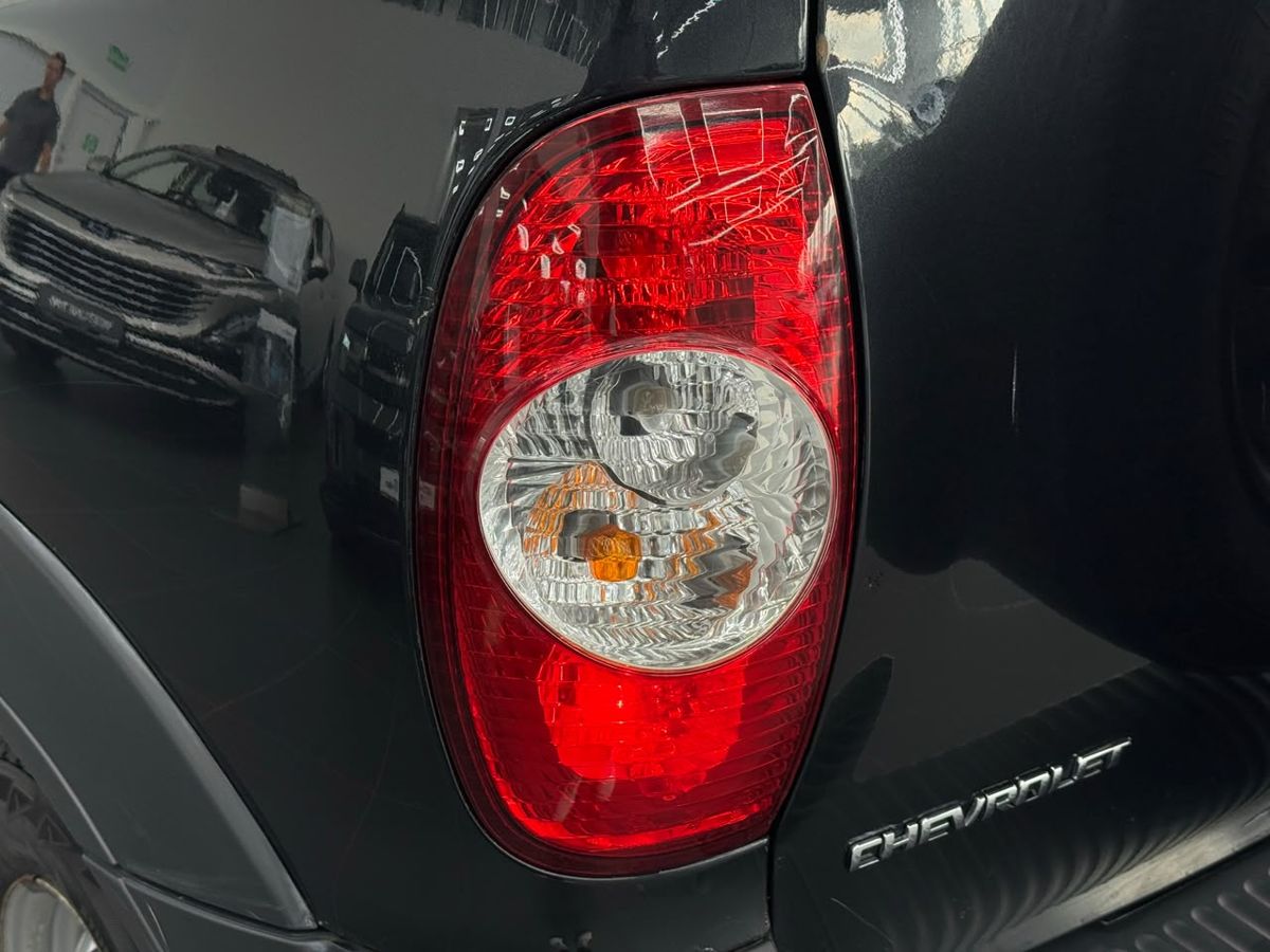 Chevrolet Niva I Рестайлинг 1.7 MT (80 л.с.) 4WD 2018 — фото 3