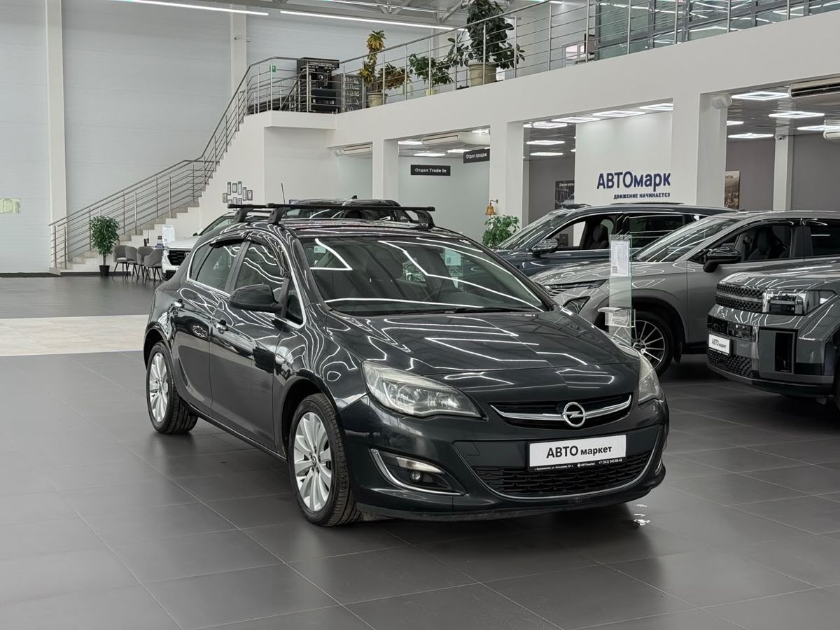 Opel Astra J 1.4 MT (140 л.с.) 2012