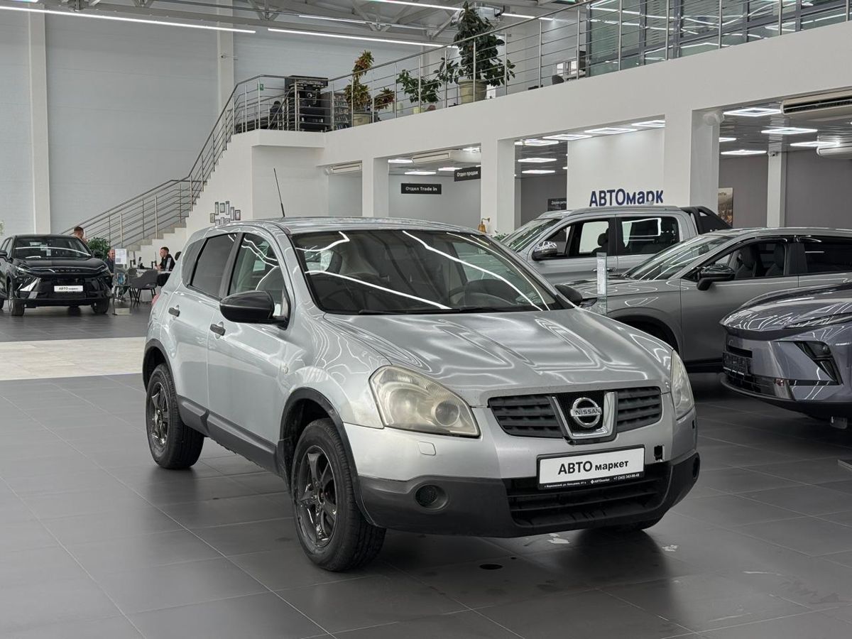 Nissan Qashqai I 2.0 MT (141 л.с.) 4WD 2008