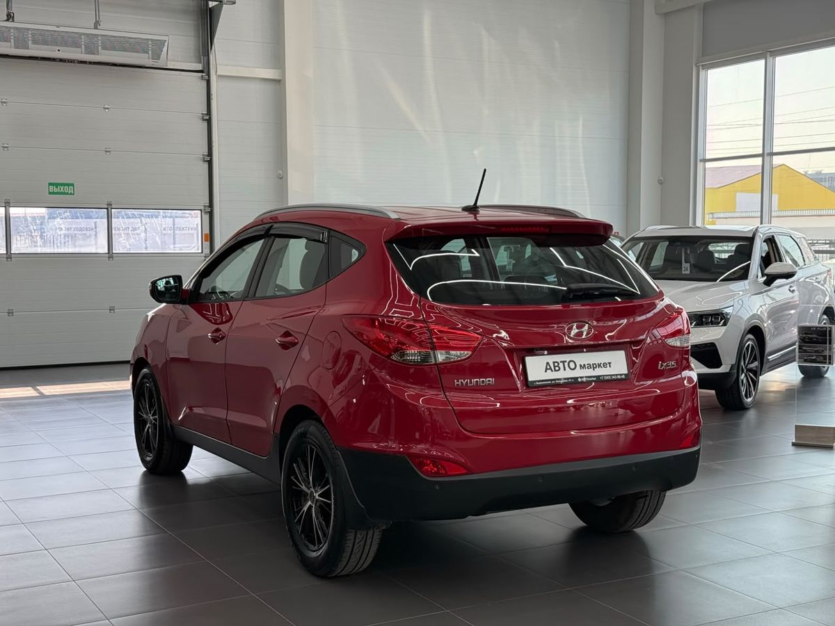 Hyundai ix35 I 2.0 AT (150 л.с.) 2012 — фото 2