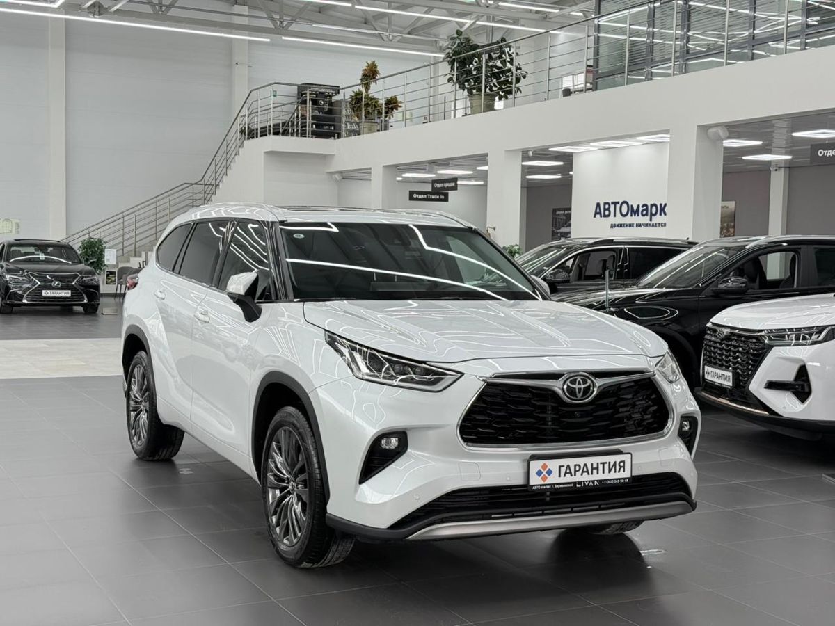 Toyota Highlander IV (XU70) 2.0 AT (248 л.с.) 4WD 2026