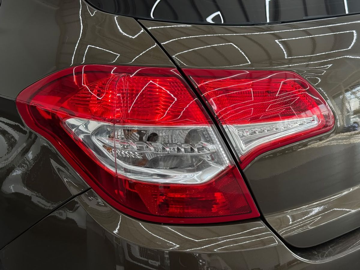 Citroen C4 II 1.6 AT (120 л.с.) Collection 2012 — фото 3