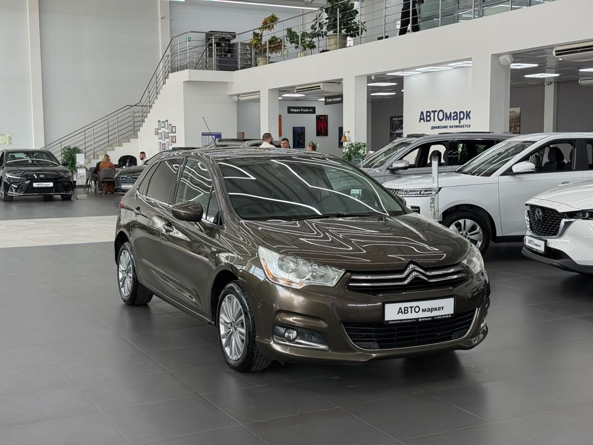 Citroen C4 II 1.6 AT (120 л.с.) Collection 2012
