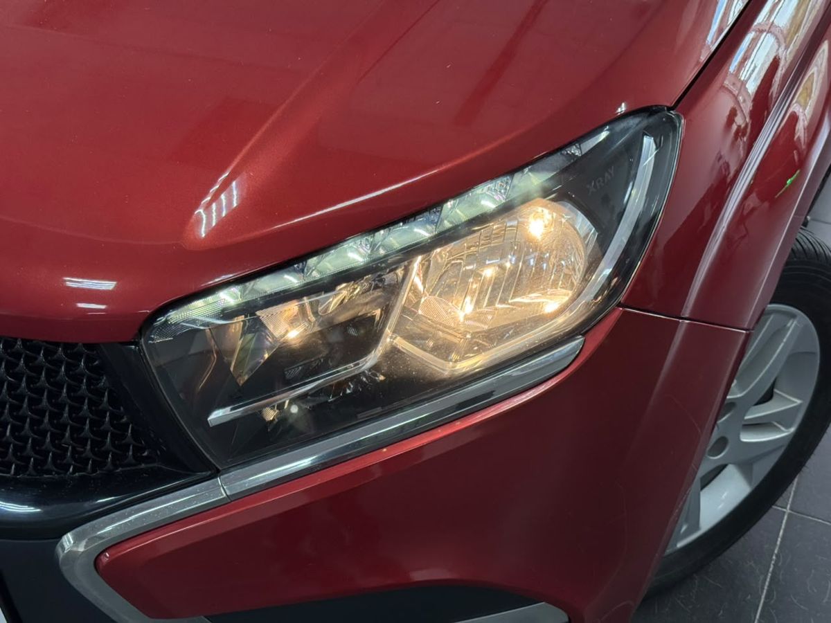 Lada (ВАЗ) XRAY I 1.8 MT (122 л.с.) Luxe (2017) 2018 — фото 2