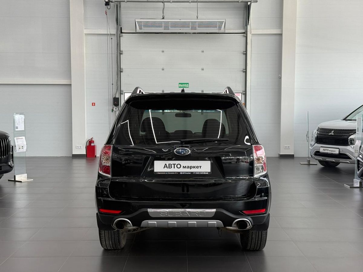 Subaru Forester III 2.5 AT (172 л.с.) 4WD 2010 — фото 3