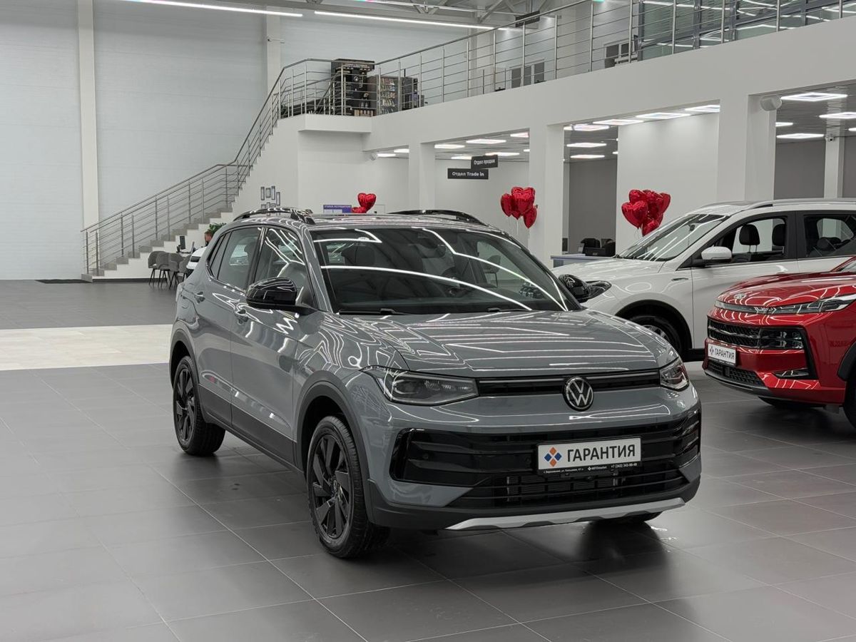 Volkswagen Tharu XR 300 TSI 1.5 AMT (160 л.с.) Premium 2026