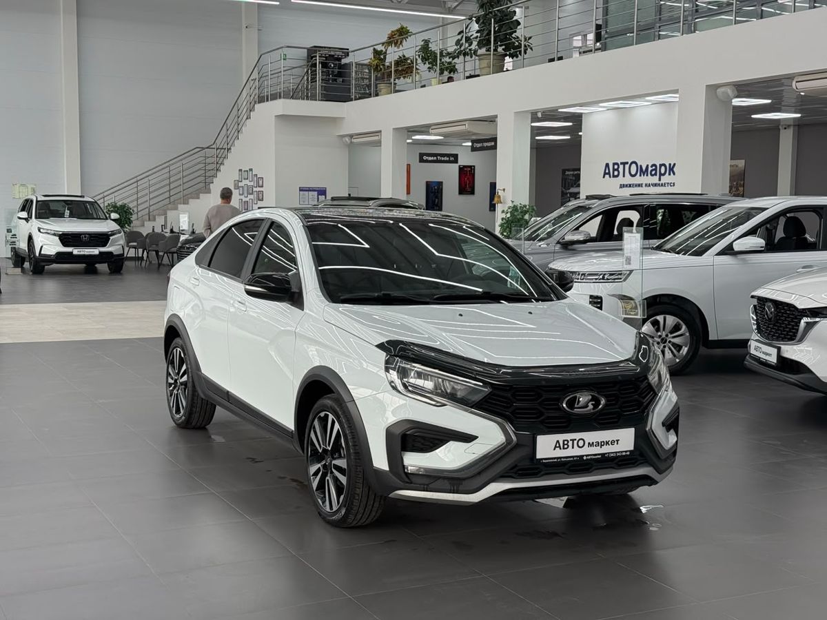 Lada (ВАЗ) Vesta I Рестайлинг (NG) Cross 1.6 MT (106 л.с.) 2023