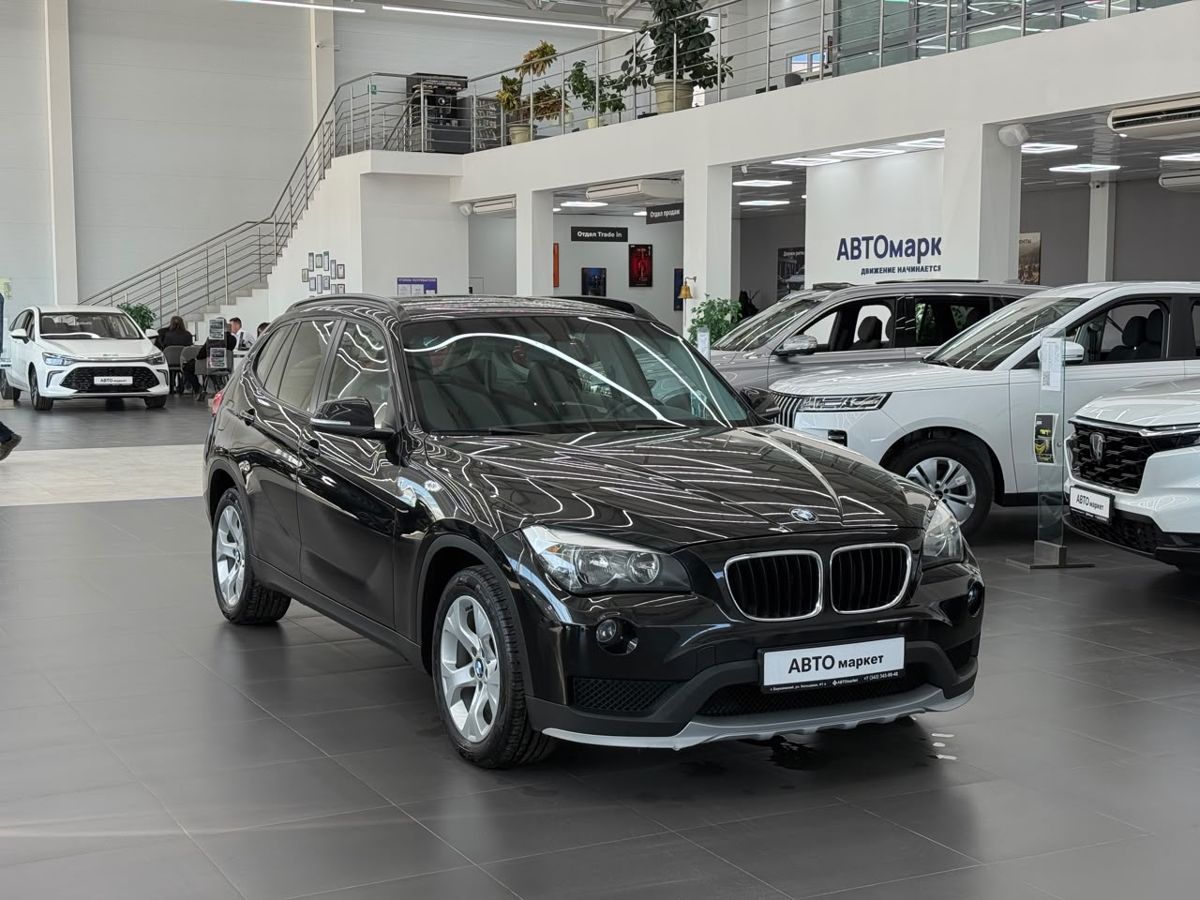 BMW X1 I (E84) Рестайлинг 18i 2.0 AT (150 л.с.) sDrive18i Локальная сборка 2014