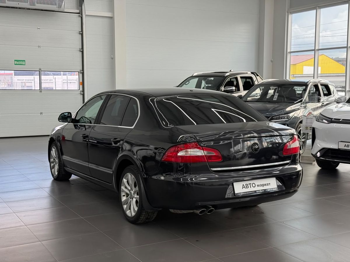 Skoda Superb II 1.8 AT (152 л.с.) 2012 — фото 2