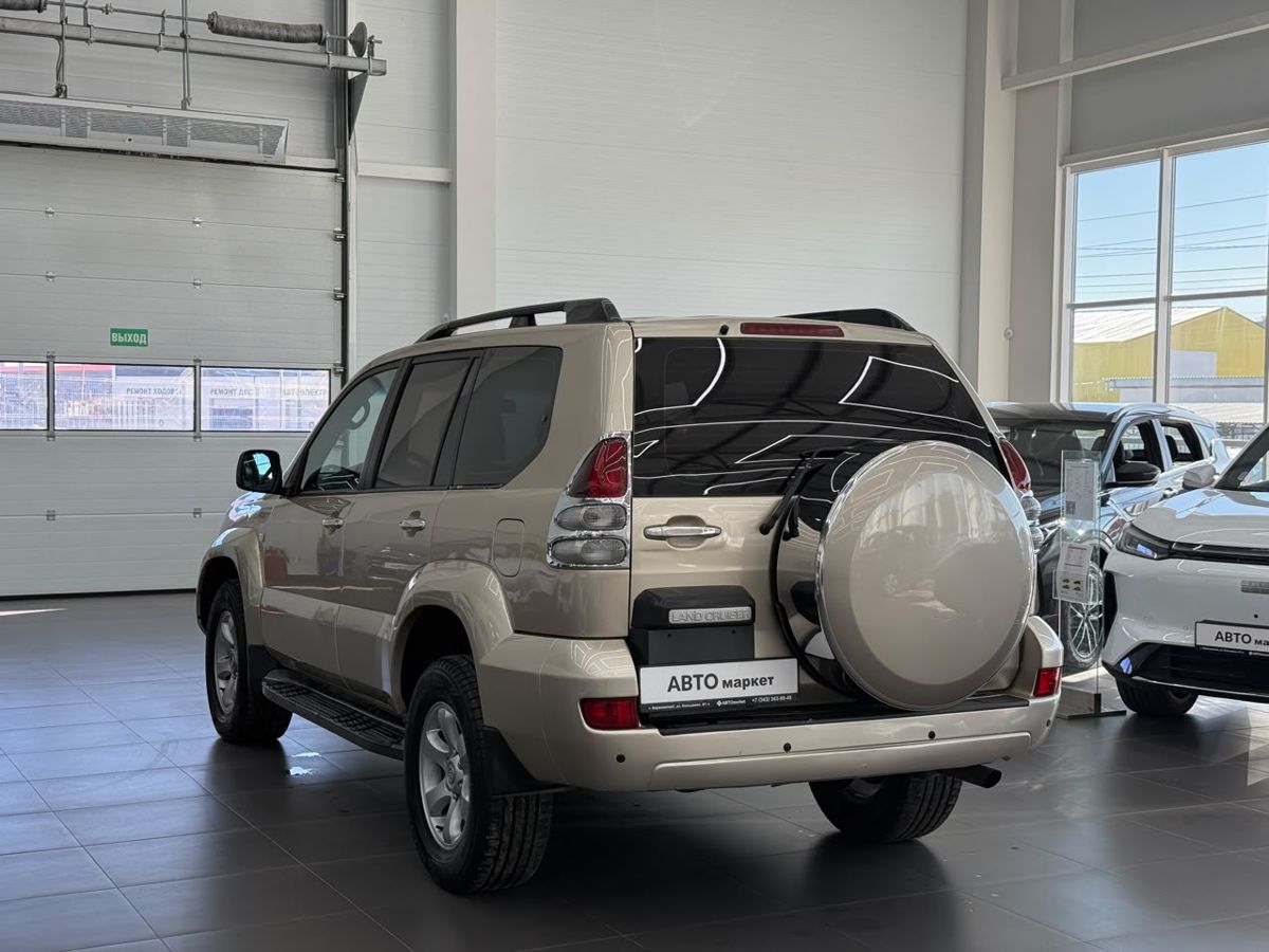 Toyota Land Cruiser Prado 120 Series 5-speed 4.0 AT (249 л.с.) 4WD 2006 — фото 2