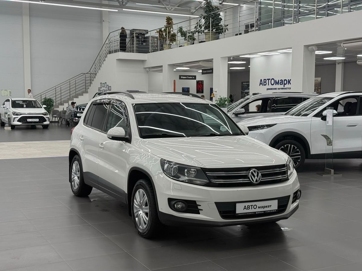 Volkswagen Tiguan I 1.4 MT (150 л.с.) 2011