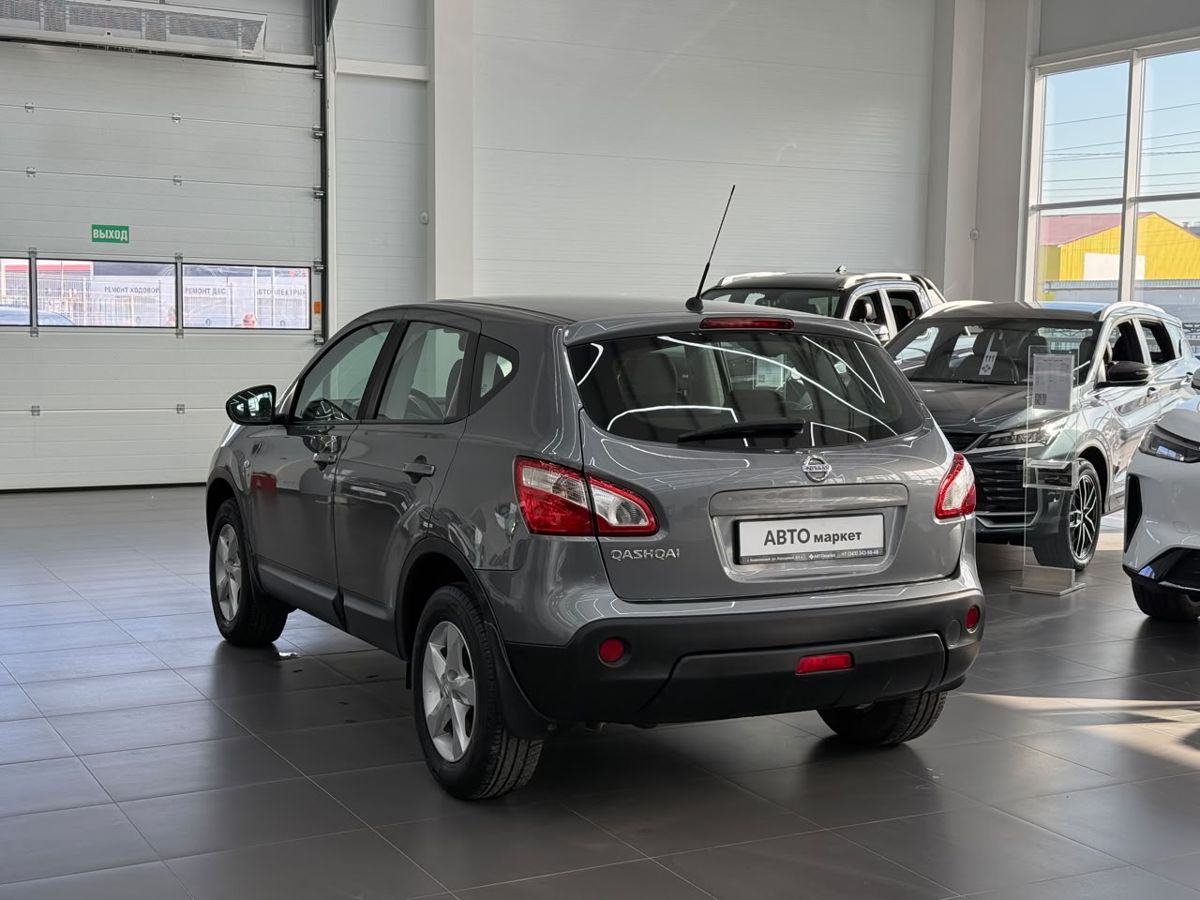 Nissan Qashqai I Рестайлинг 1.6 MT (114 л.с.) 2013 — фото 2