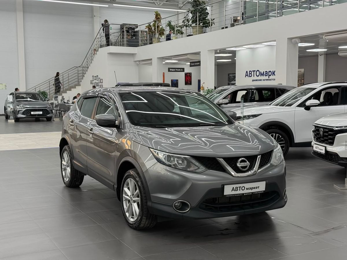 Nissan Qashqai II 1.2 MT (115 л.с.) 2016