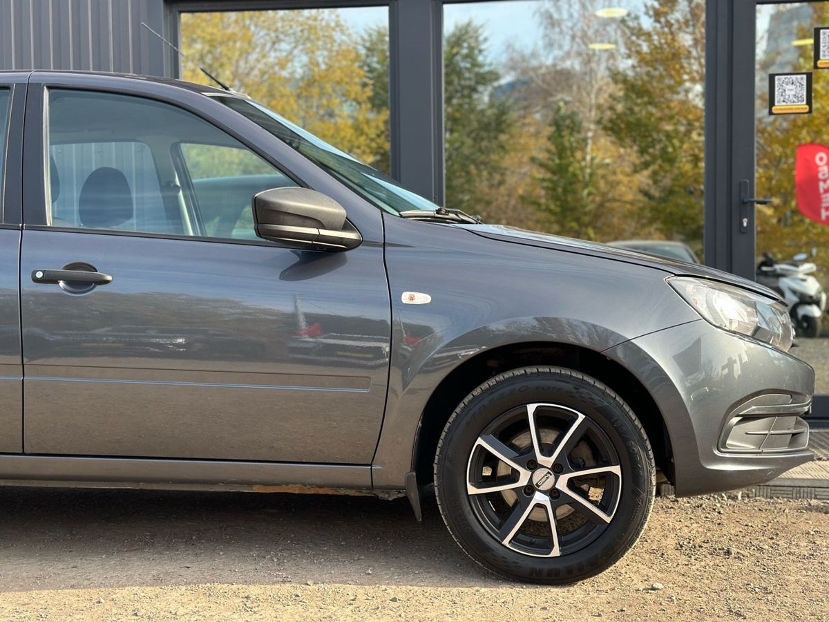 Lada (ВАЗ) Granta I Рестайлинг 1.6 MT (87 л.с.) Comfort (2018-2021) 2020 — фото 4