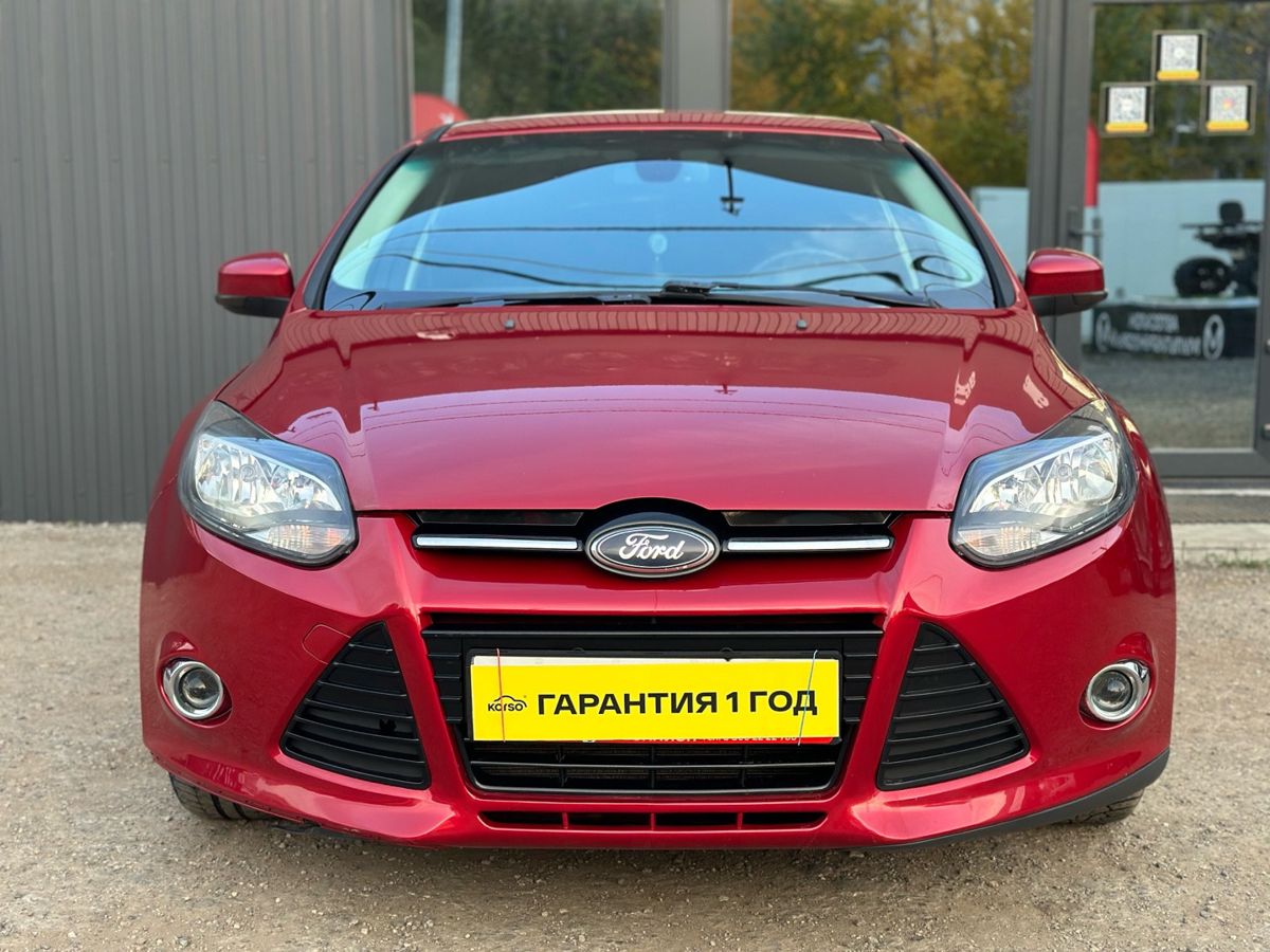 Ford Focus III 1.6 MT (125 л.с.) Titanium 2013 — фото 2