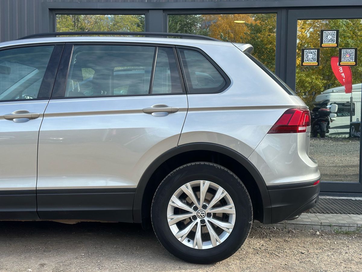 Volkswagen Tiguan II 1.4 AMT (125 л.с.) CITY 2017 — фото 5