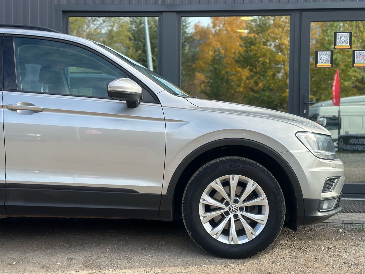 Volkswagen Tiguan II 1.4 AMT (125 л.с.) CITY 2017 — фото 4