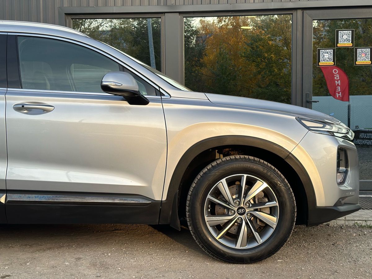 Hyundai Santa Fe IV 2.4 AT (188 л.с.) 4WD Premier 2019 — фото 4