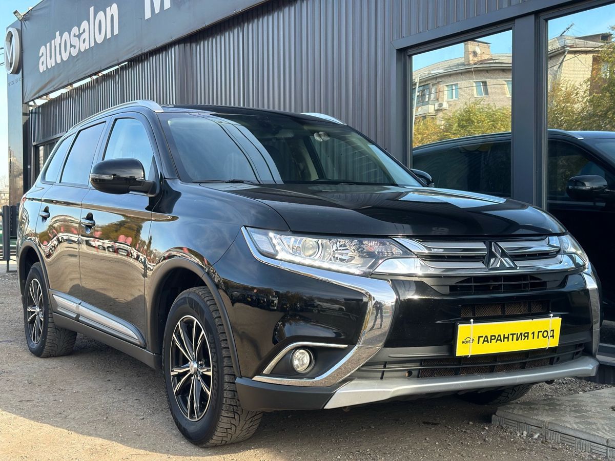 Mitsubishi Outlander III Рестайлинг 2 2.0 CVT (146 л.с.) 4WD Instyle 2017 2018 — фото 10