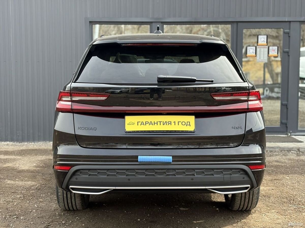 Skoda Kodiaq II 2.0 AMT (190 л.с.) 4WD Sportline Plus 2025 — фото 9