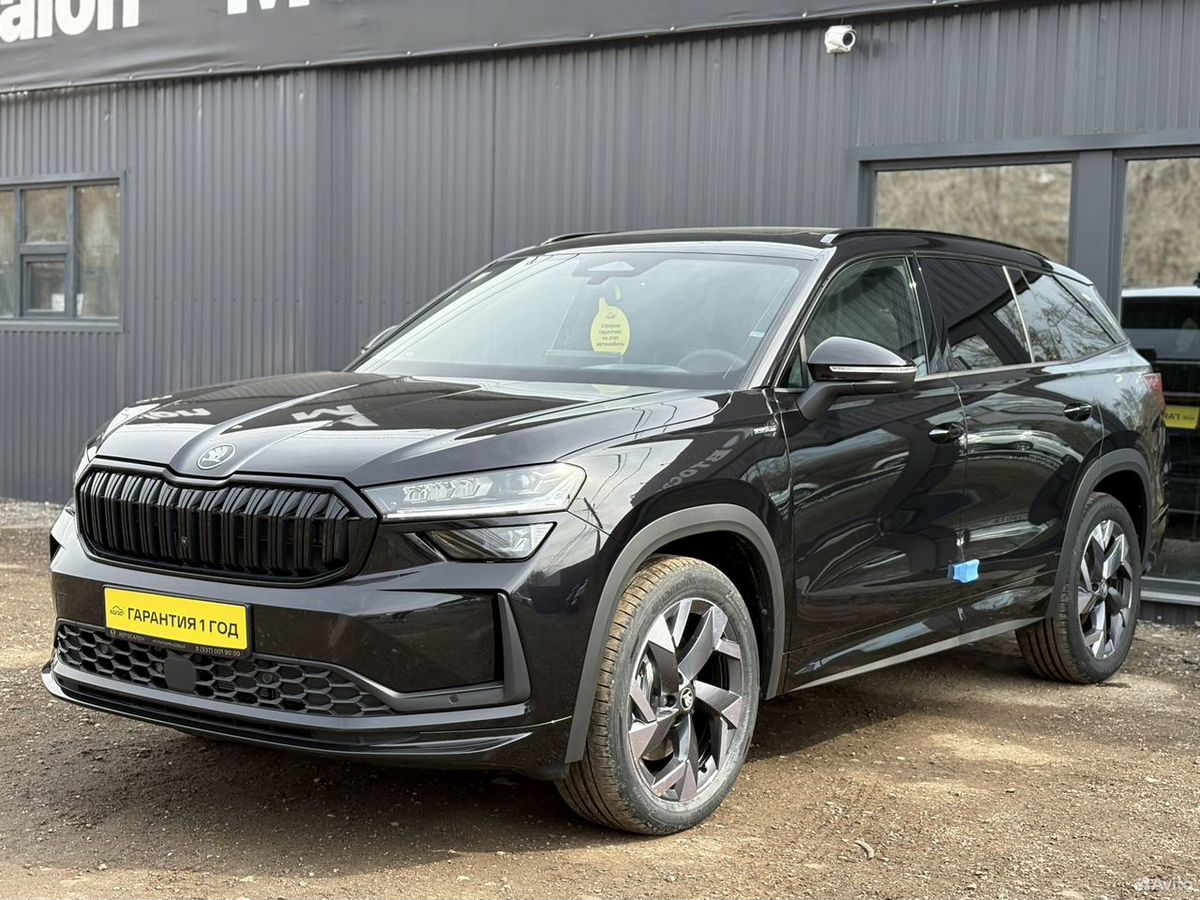 Skoda Kodiaq II 2.0 AMT (190 л.с.) 4WD Sportline Plus 2025 — фото 3