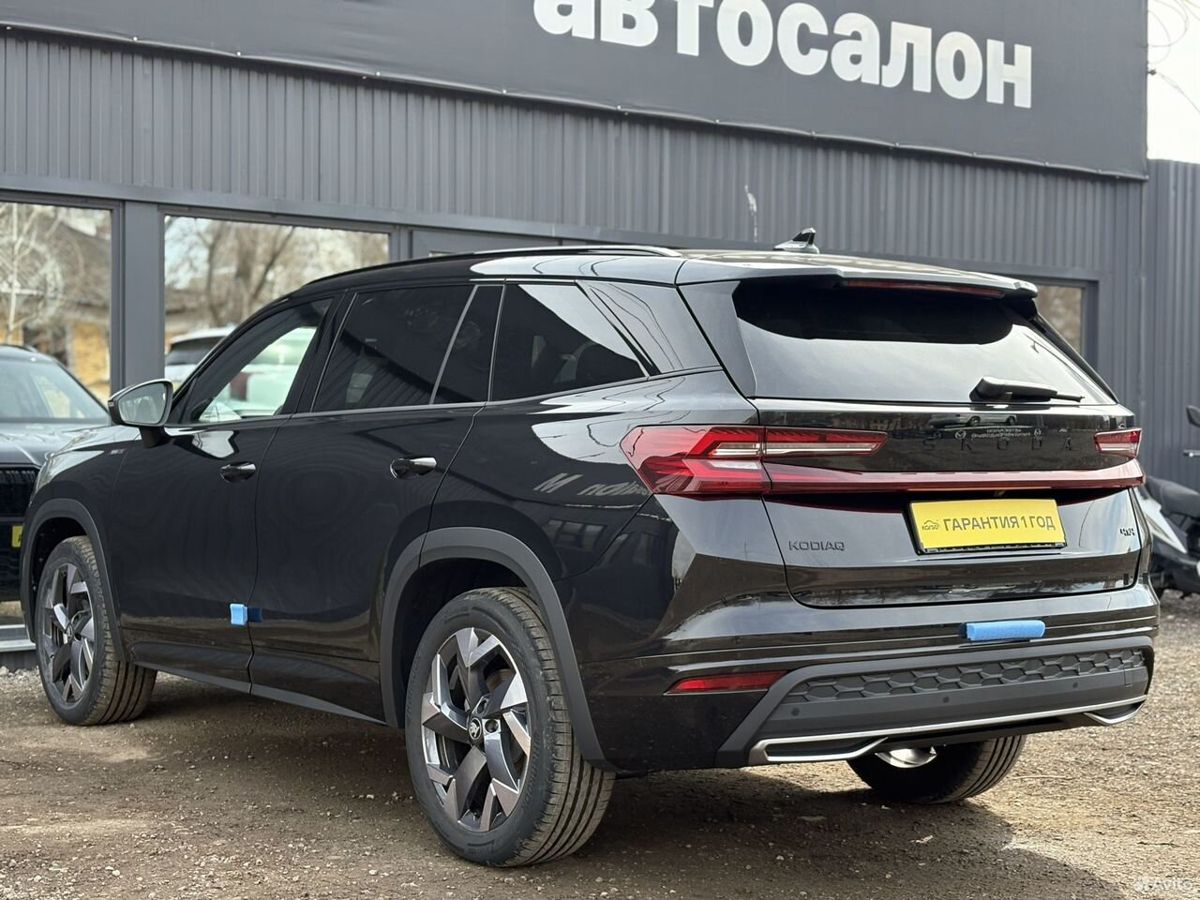 Skoda Kodiaq II 2.0 AMT (190 л.с.) 4WD Sportline Plus 2025 — фото 8
