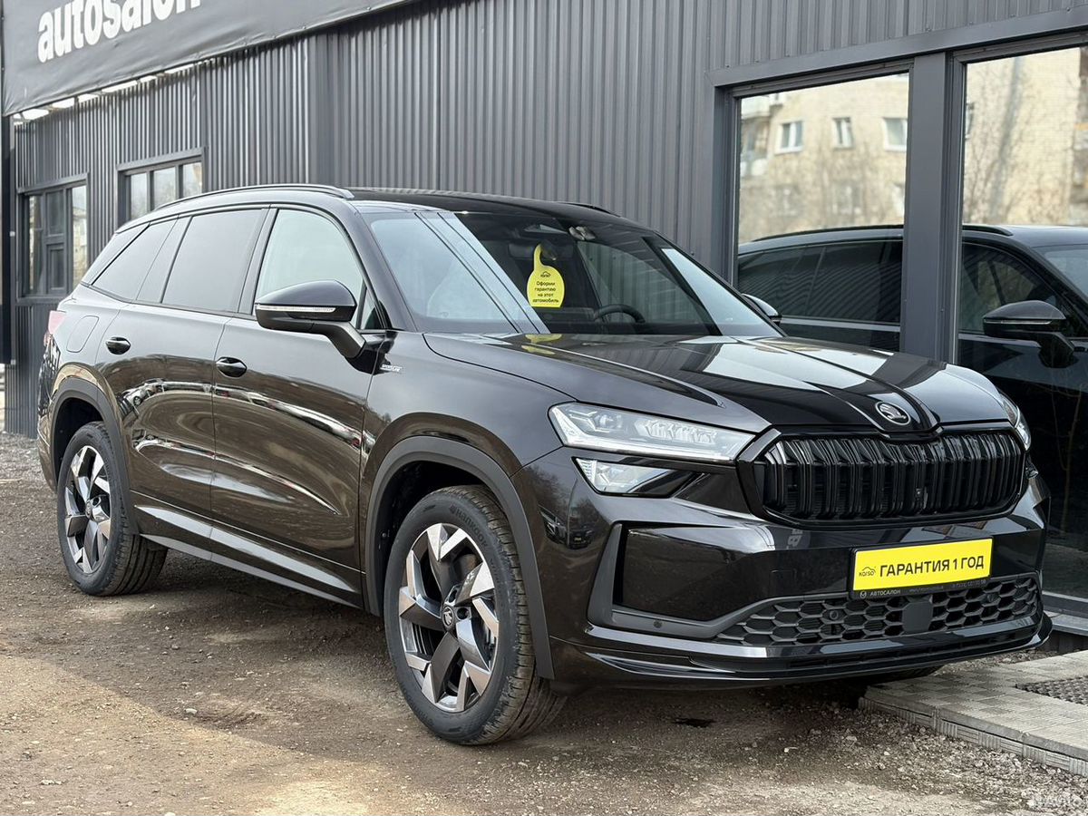 Skoda Kodiaq II 2.0 AMT (190 л.с.) 4WD Sportline Plus 2025 — фото 7