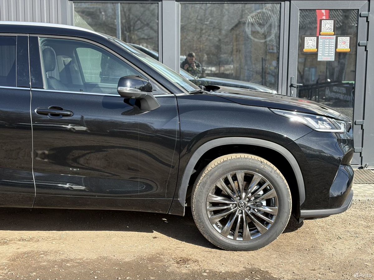 Toyota Highlander IV (XU70) 2.0 AT (248 л.с.) 4WD Premium 2026 — фото 6