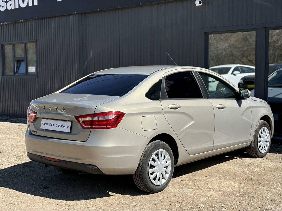 Lada (ВАЗ) Vesta I 1.6 MT (106 л.с.) Comfort (2016-2018) 2018 — фото 10
