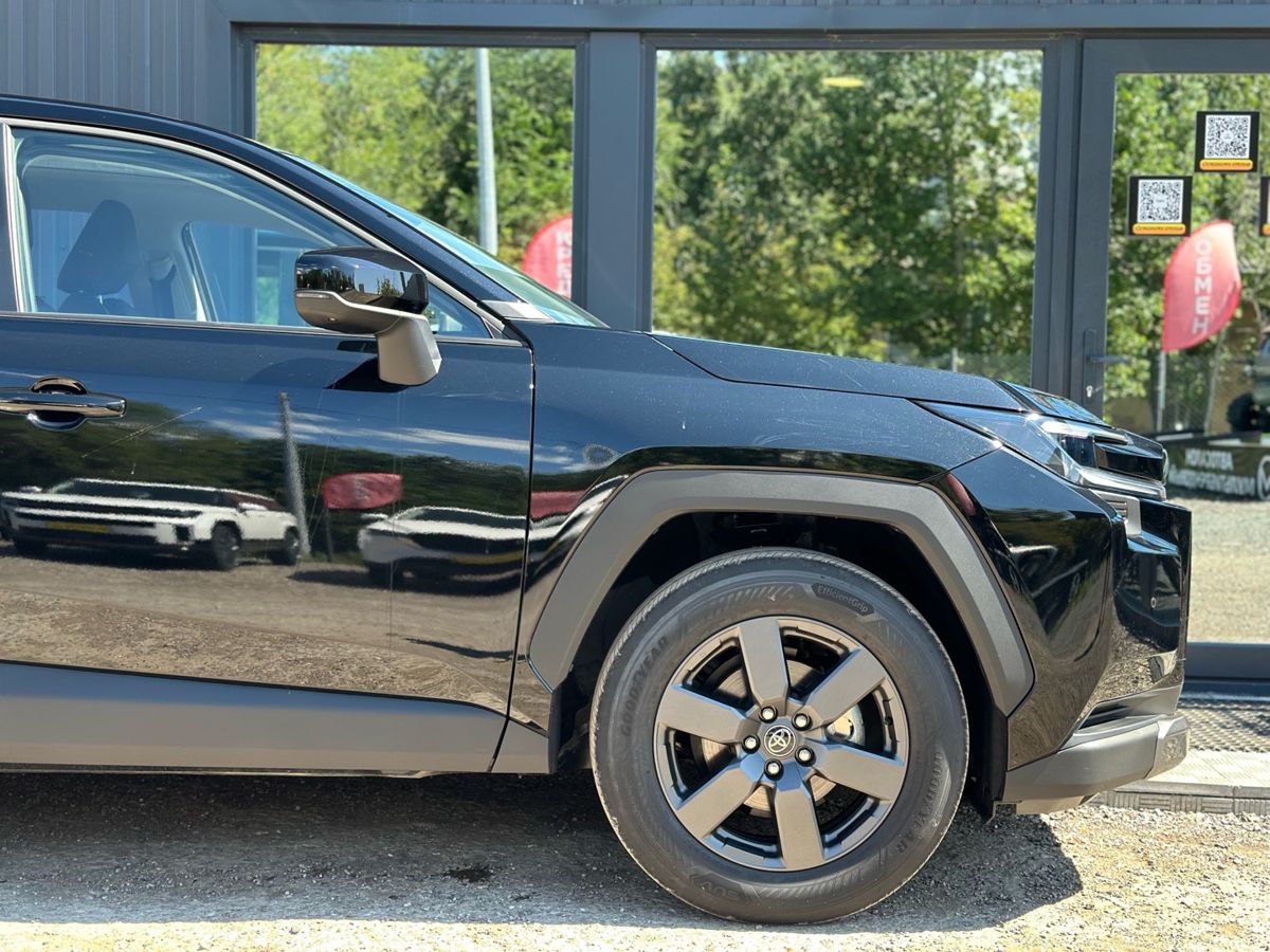 Toyota RAV4 VI (XA60) 2.0 CVT (171 л.с.) 4WD Luxury 2026 — фото 9