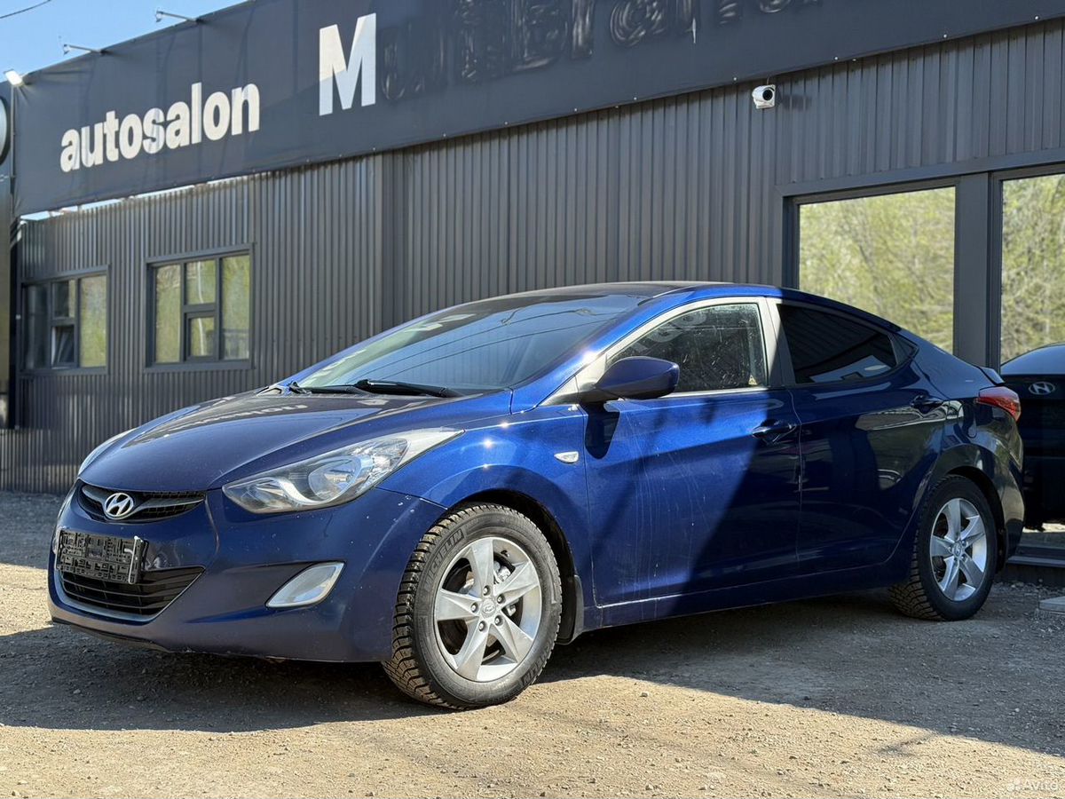 Hyundai Elantra V (MD) 1.6 MT (132 л.с.) Comfort 2012 — фото 3
