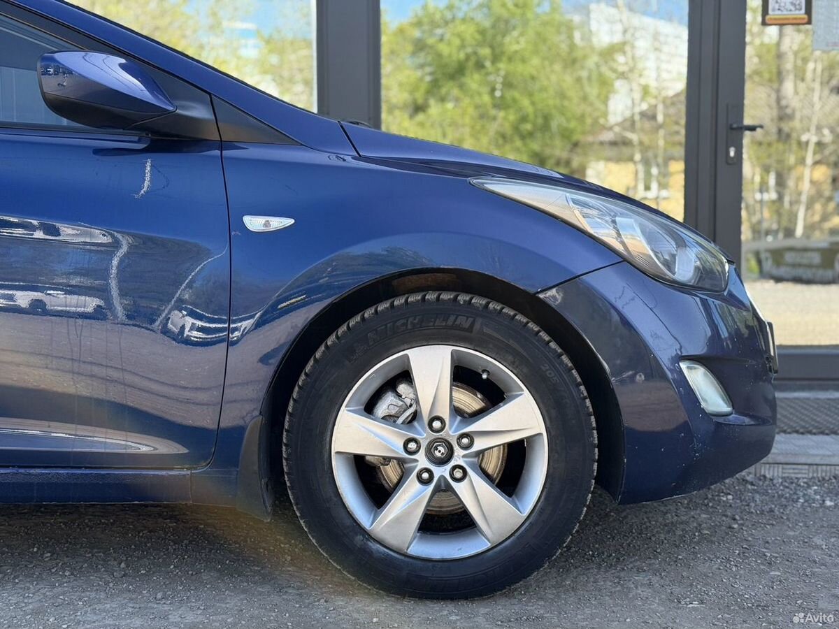 Hyundai Elantra V (MD) 1.6 MT (132 л.с.) Comfort 2012 — фото 9