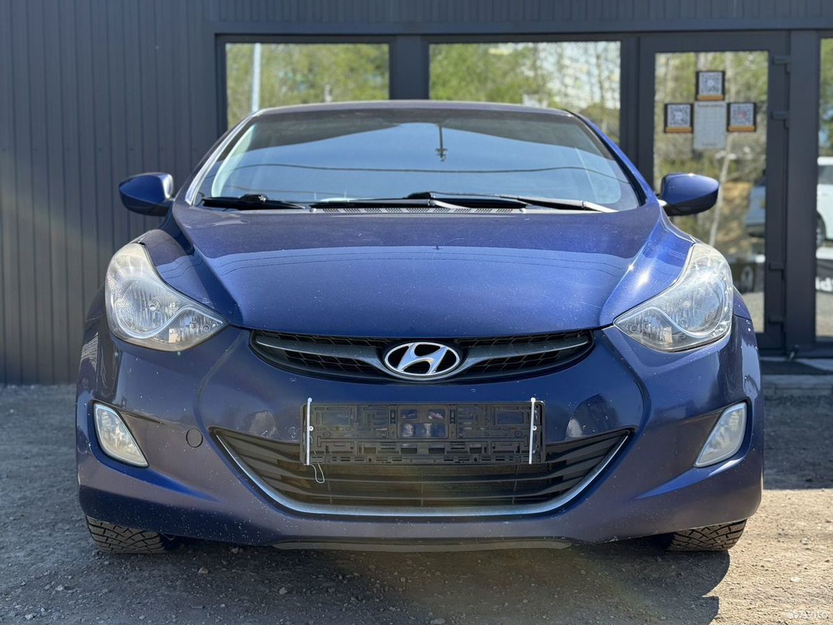 Hyundai Elantra V (MD) 1.6 MT (132 л.с.) Comfort 2012 — фото 2