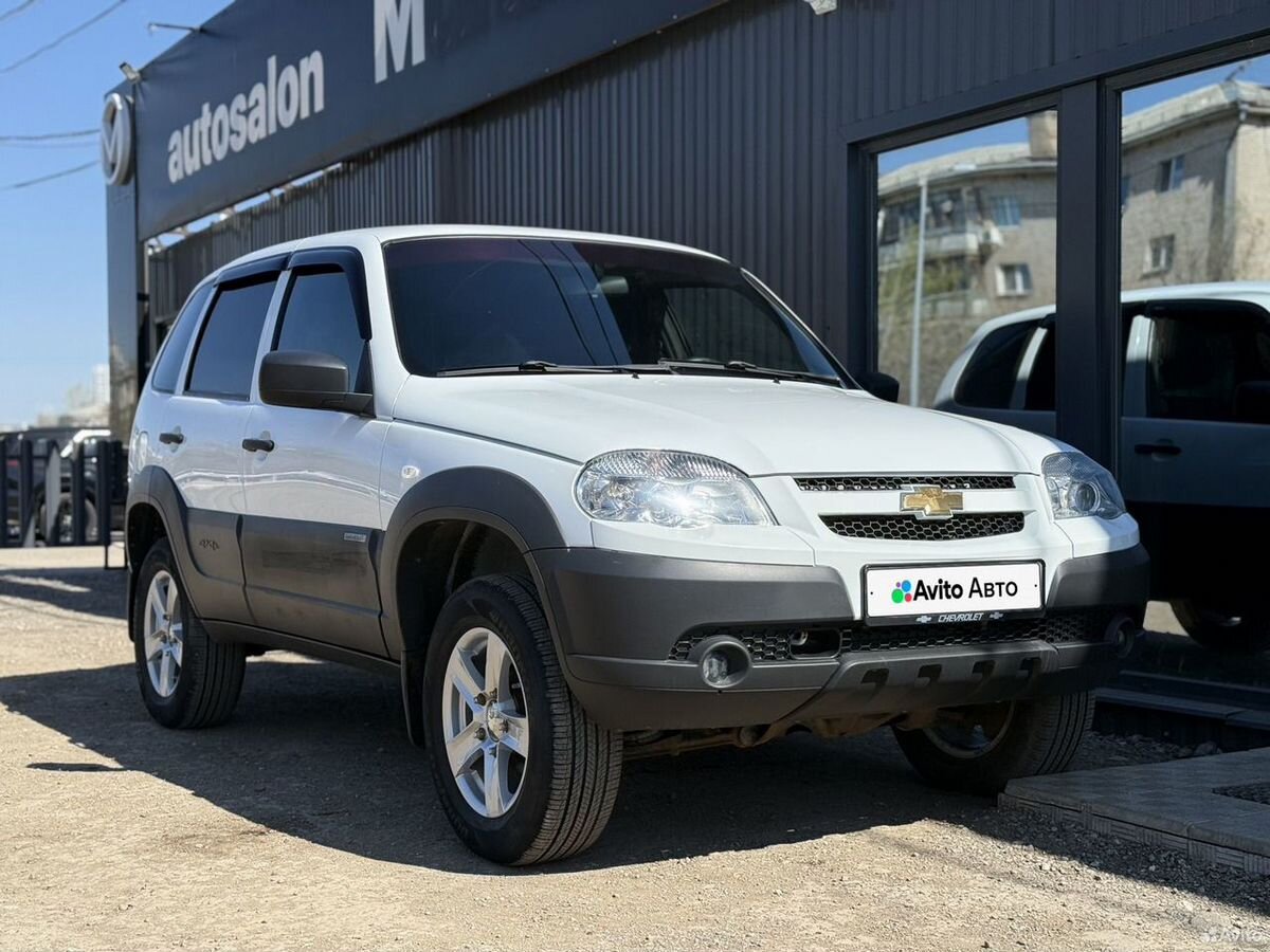 Chevrolet Niva I Рестайлинг 1.7 MT (80 л.с.) 4WD LE+ 2017 — фото 8