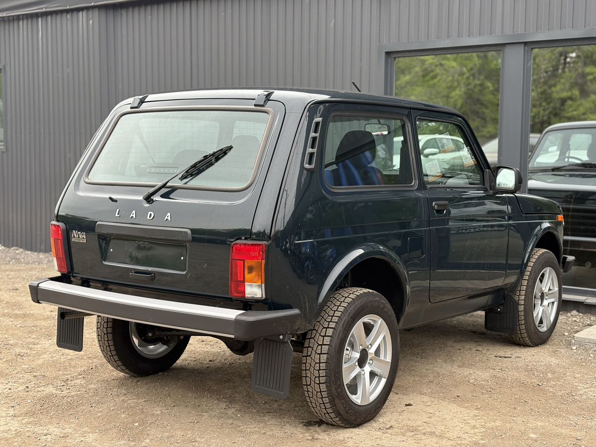 Lada (ВАЗ) Niva Legend I 1.7 MT (83 л.с.) 4WD Luxe Кондиционер 2023 — фото 8