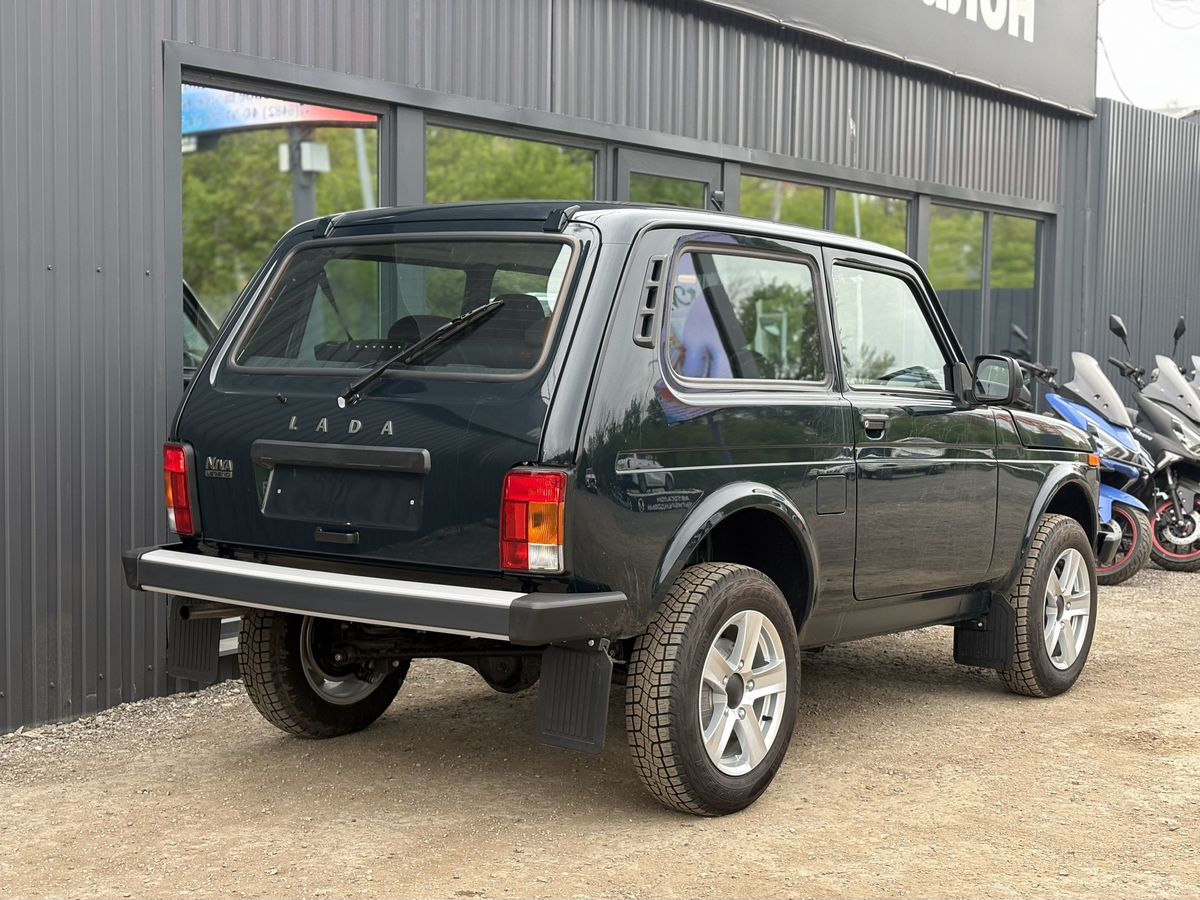Lada (ВАЗ) Niva Legend I 1.7 MT (83 л.с.) 4WD Luxe Кондиционер 2023 — фото 9