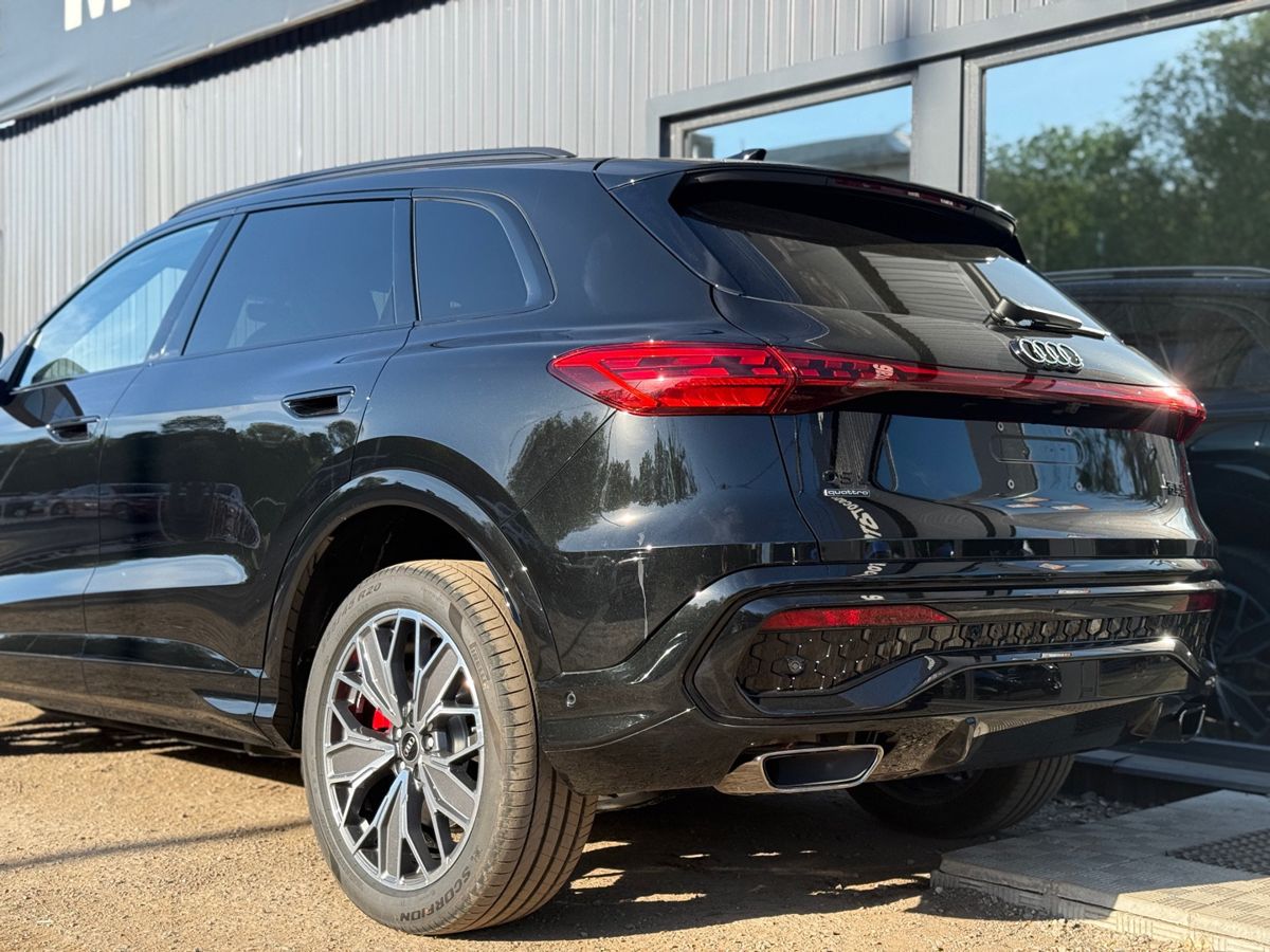 Audi Q5 III (GU) L 2.0 AMT (204 л.с.) 4WD Exclusive 2026 — фото 9