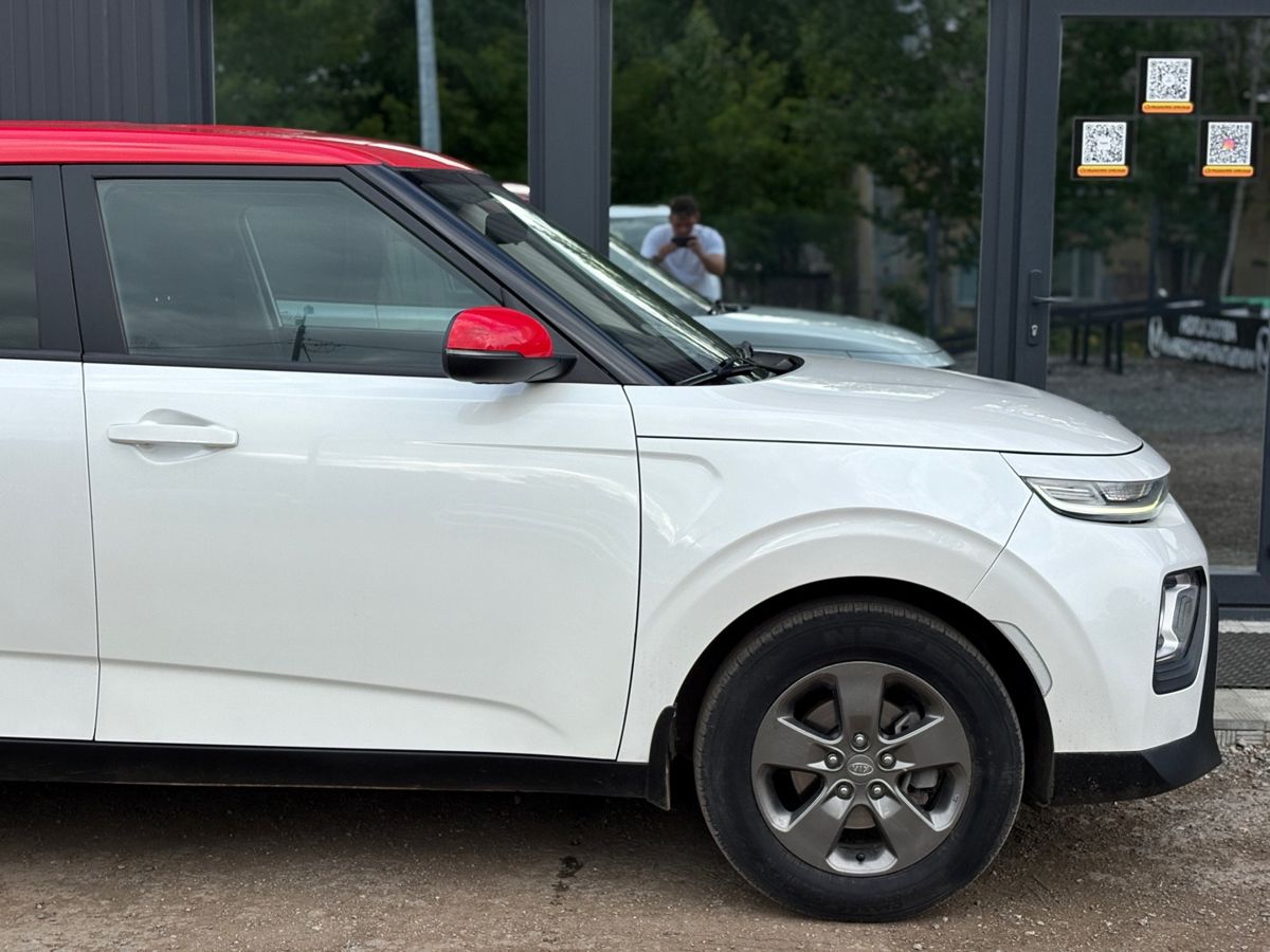 Kia Soul III 2.0 AT (150 л.с.) Luxe 2020 — фото 10