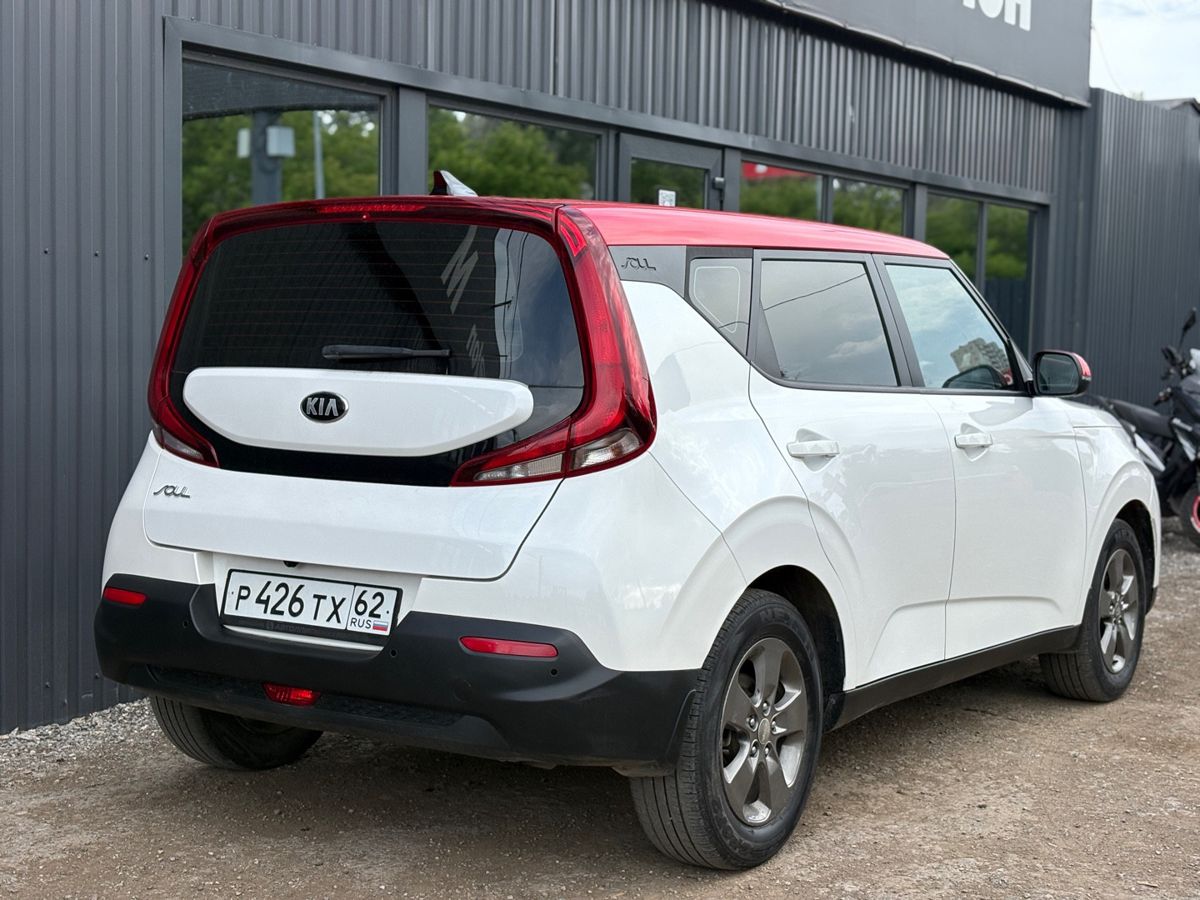Kia Soul III 2.0 AT (150 л.с.) Luxe 2020 — фото 7