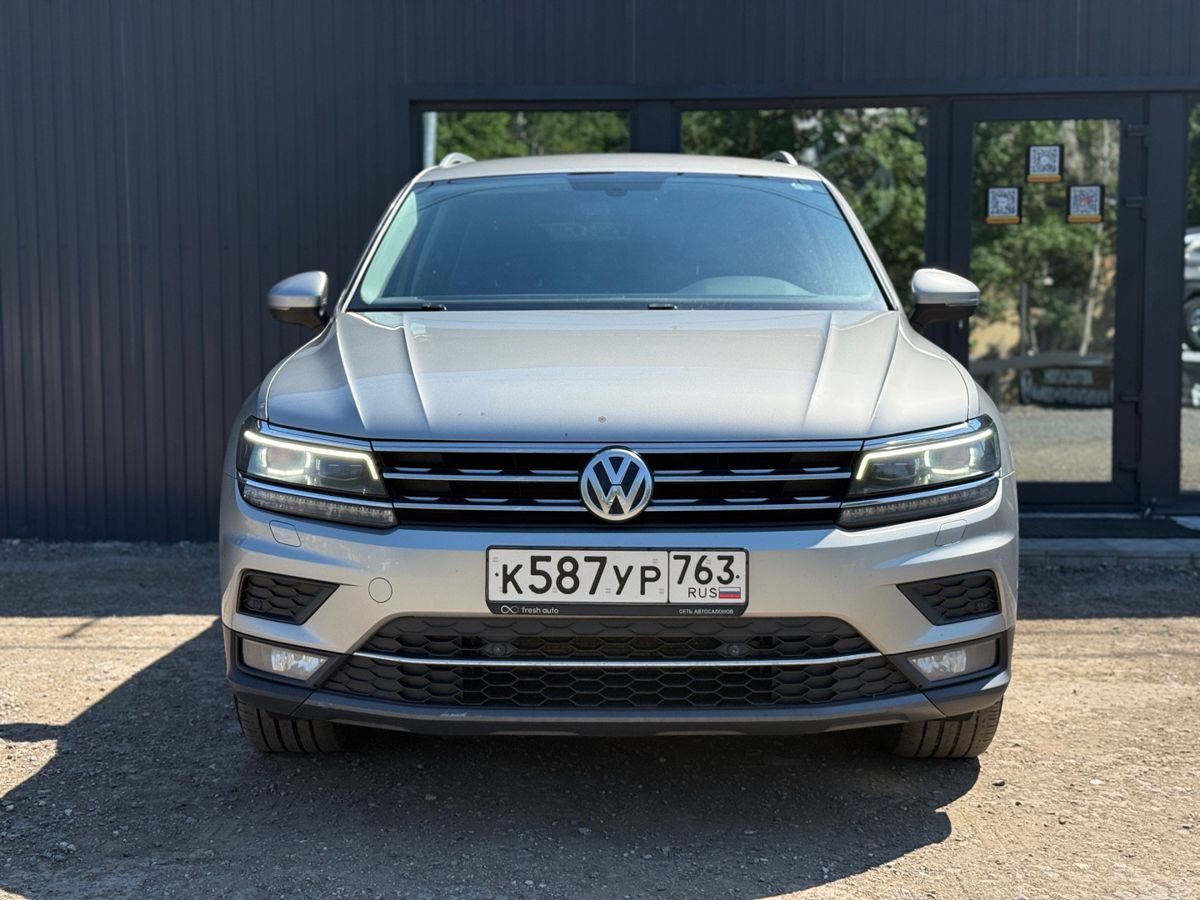 Volkswagen Tiguan II 1.4 AMT (150 л.с.) Highline 2018 — фото 2