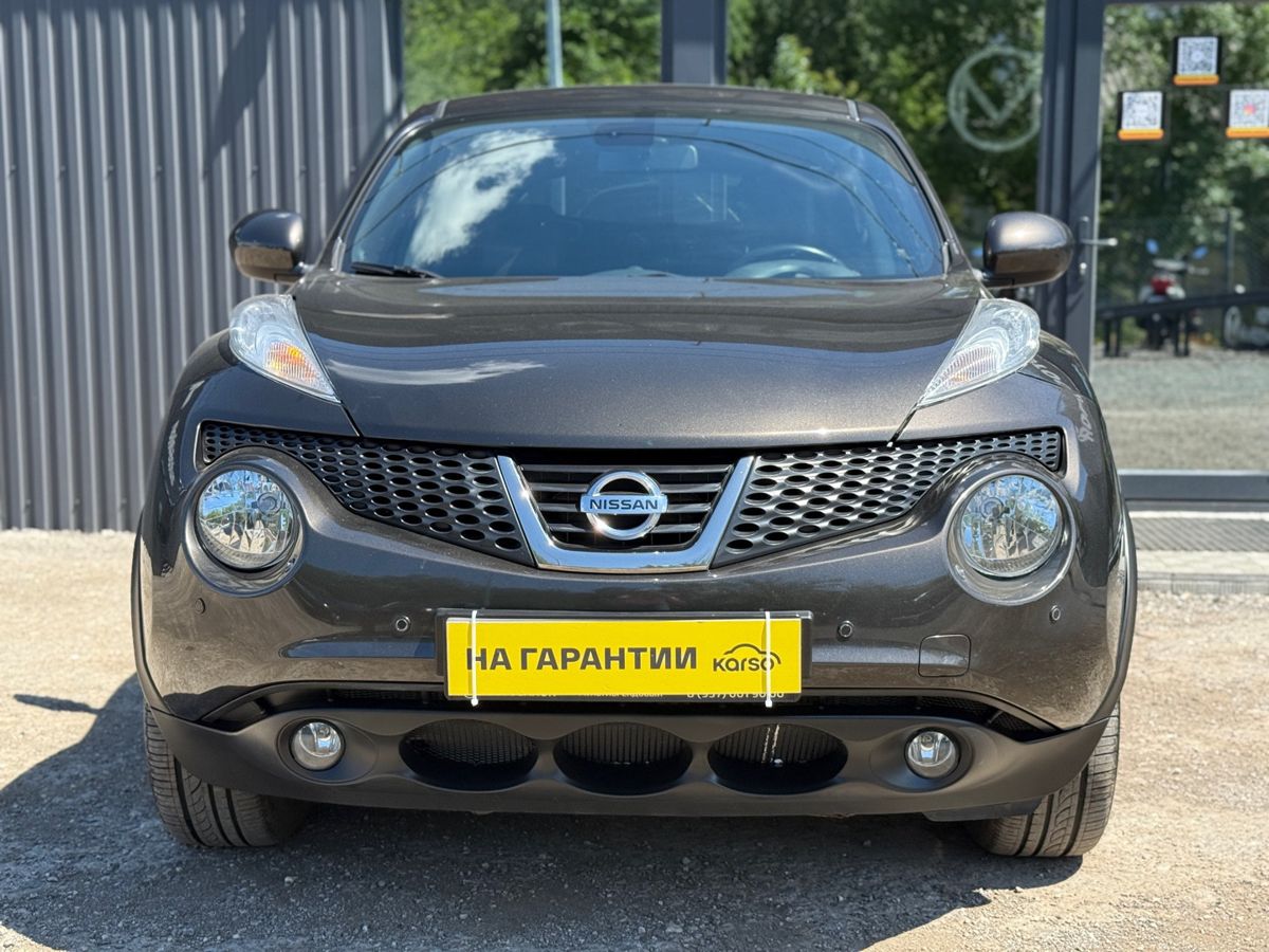 Nissan Juke I 1.6 CVT (190 л.с.) 4WD SHIRO 2011 — фото 2