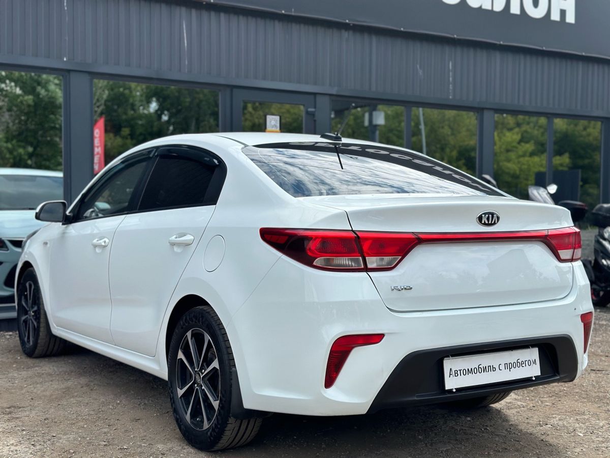 Kia Rio IV 1.6 AT (123 л.с.) 2019 — фото 10