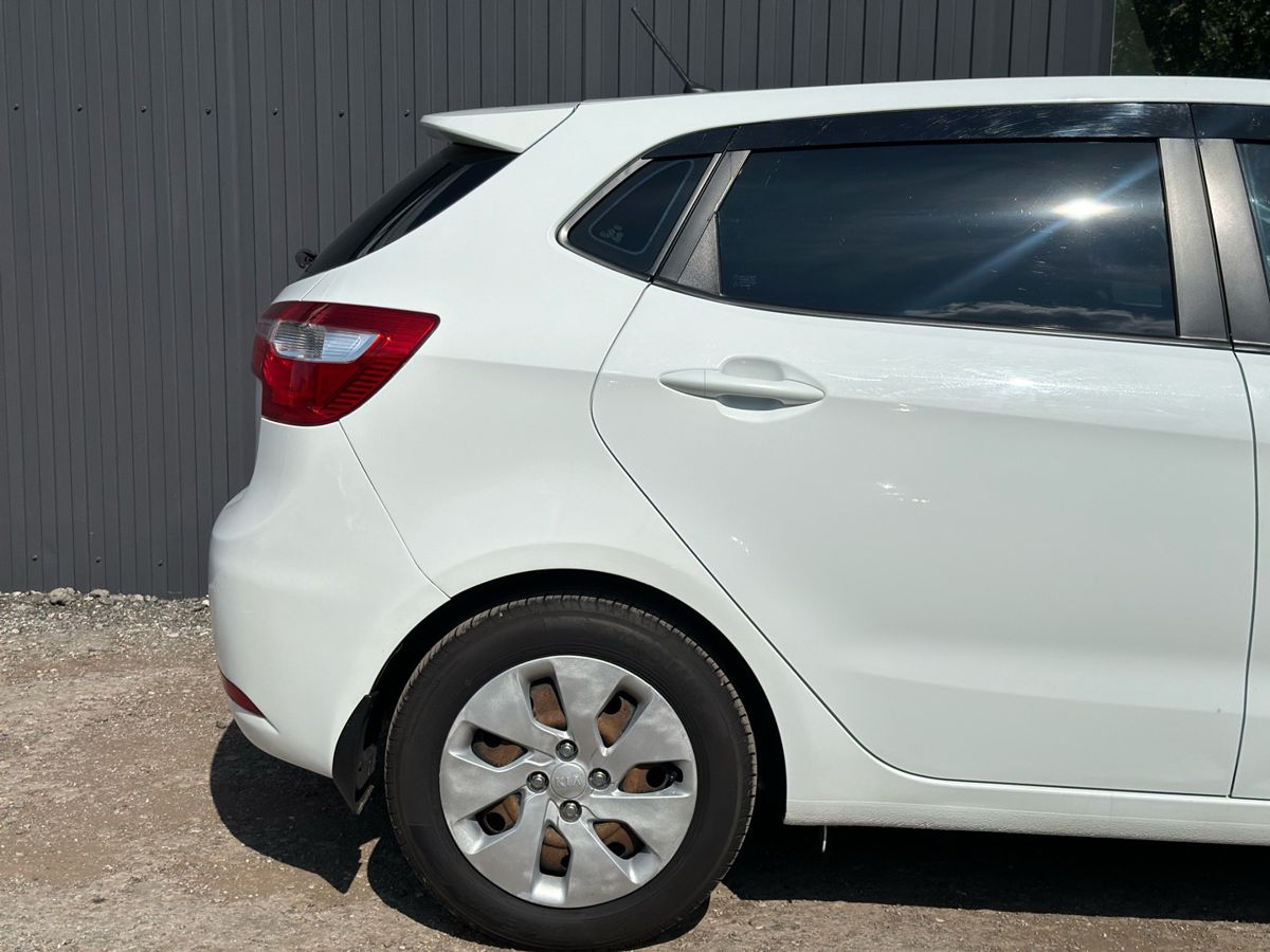 Kia Rio III 1.4 MT (107 л.с.) Comfort 2013 — фото 4