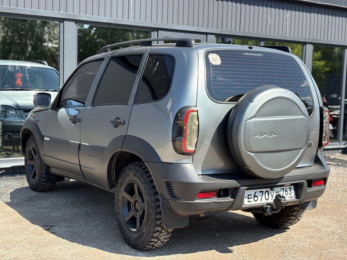 Chevrolet Niva I Рестайлинг 1.7 MT (80 л.с.) 4WD GL 2012 — фото 4