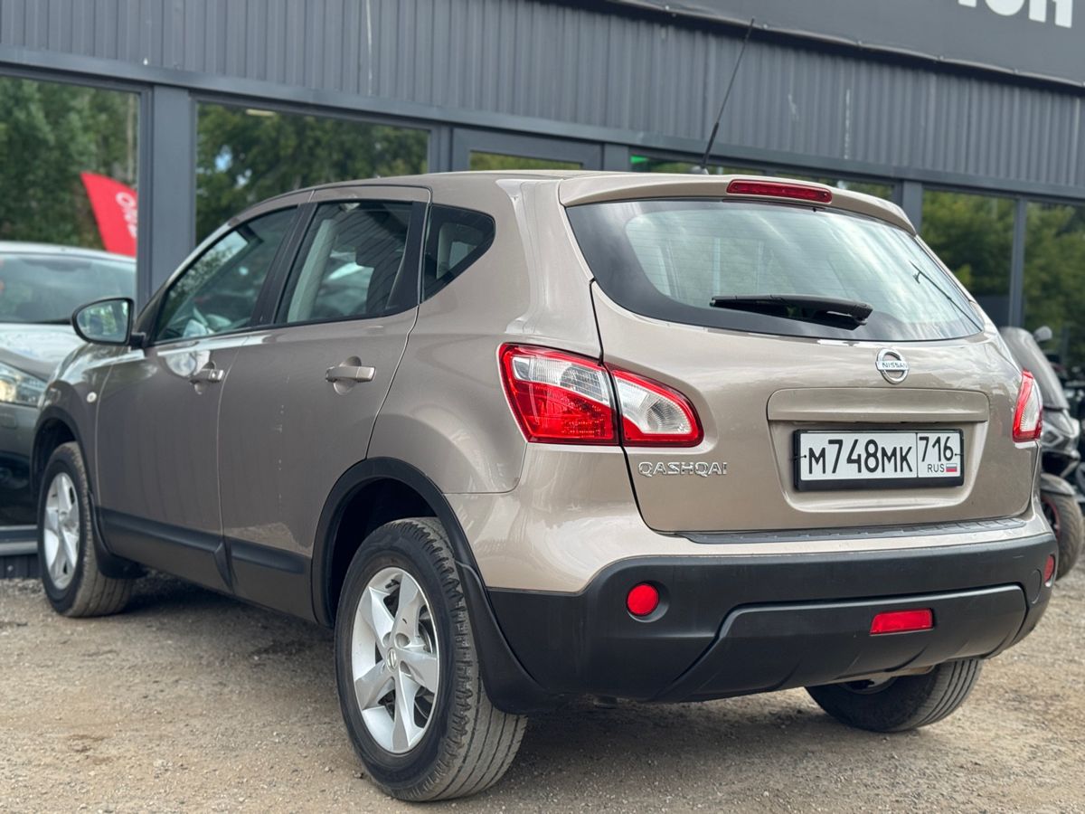 Nissan Qashqai I Рестайлинг 2.0 CVT (141 л.с.) SE 2012 — фото 4