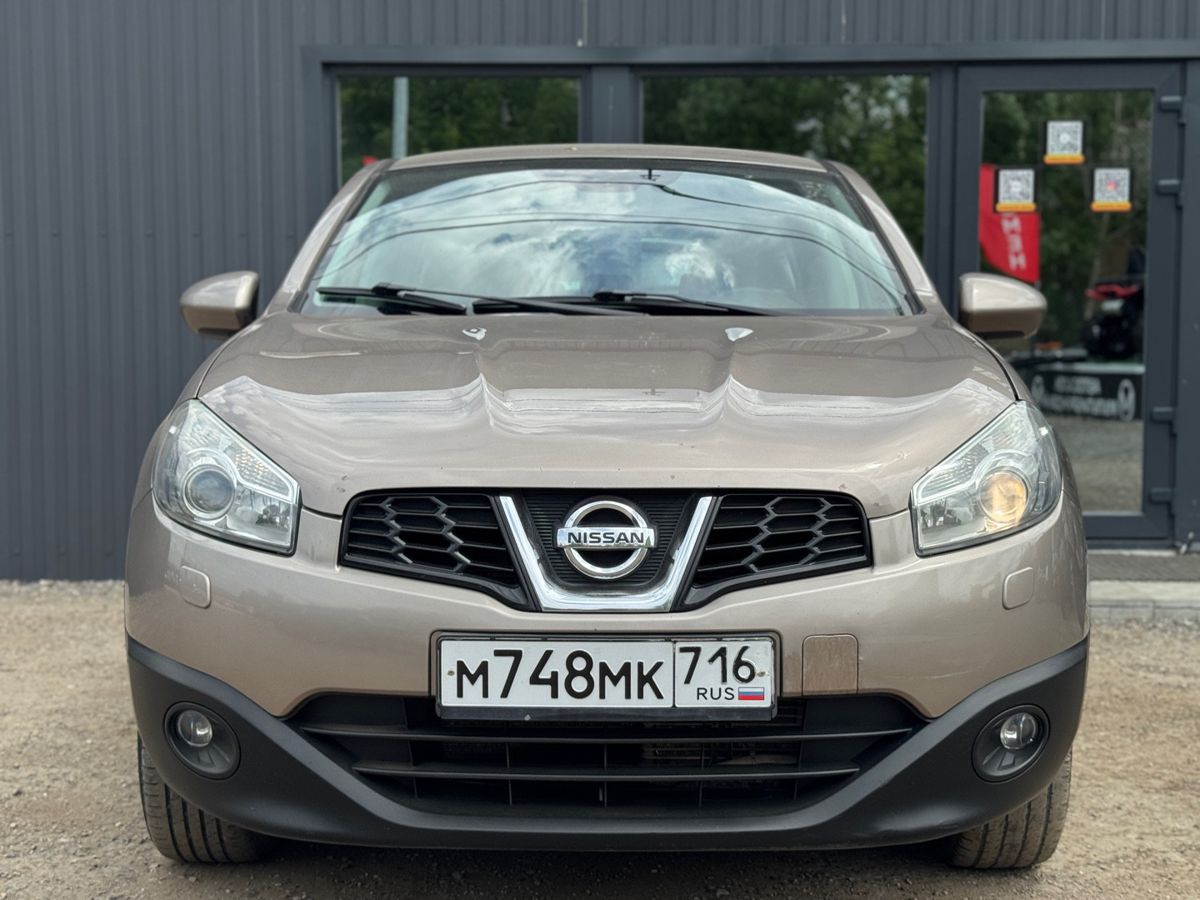 Nissan Qashqai I Рестайлинг 2.0 CVT (141 л.с.) SE 2012 — фото 2