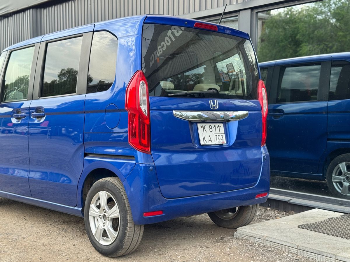 Honda N-BOX II 0.7 CVT (64 л.с.) 4WD 2019 — фото 9