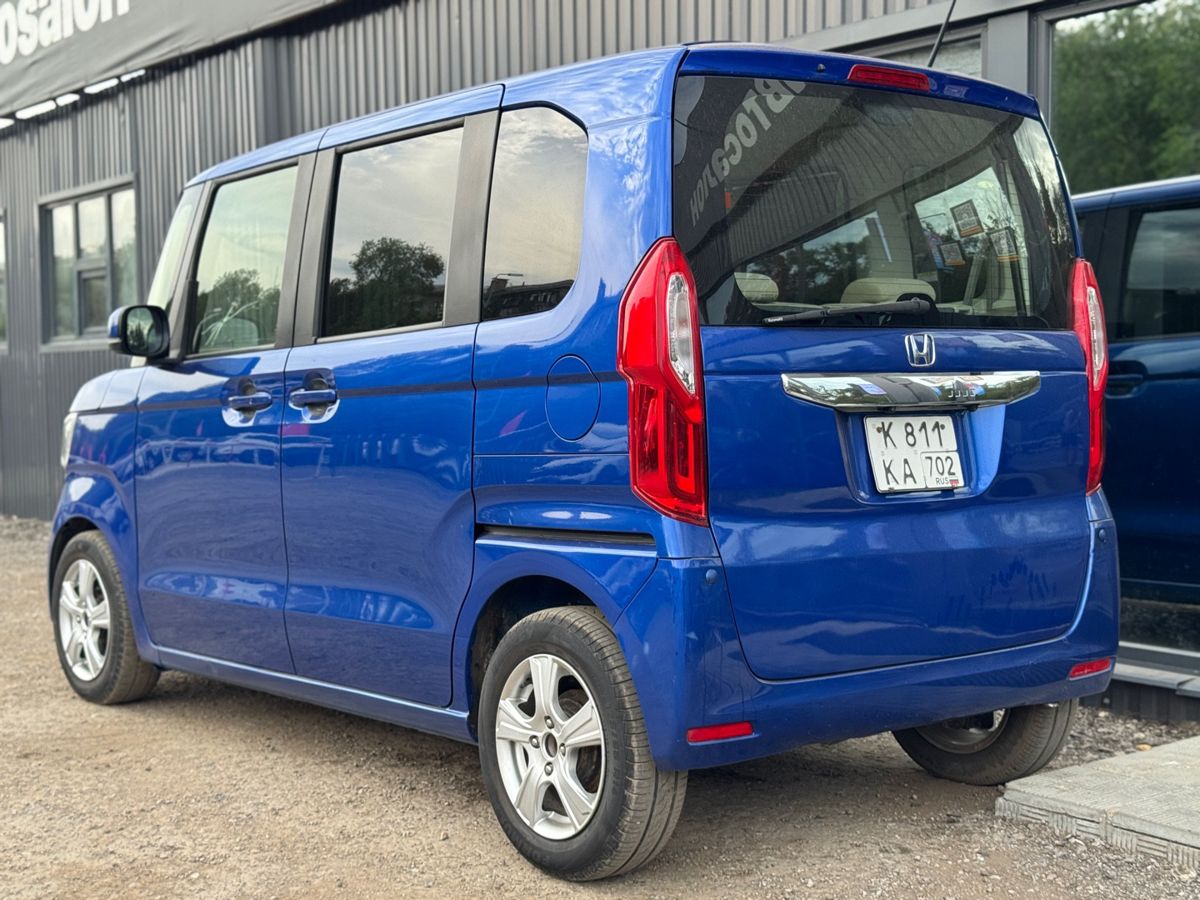 Honda N-BOX II 0.7 CVT (64 л.с.) 4WD 2019 — фото 8