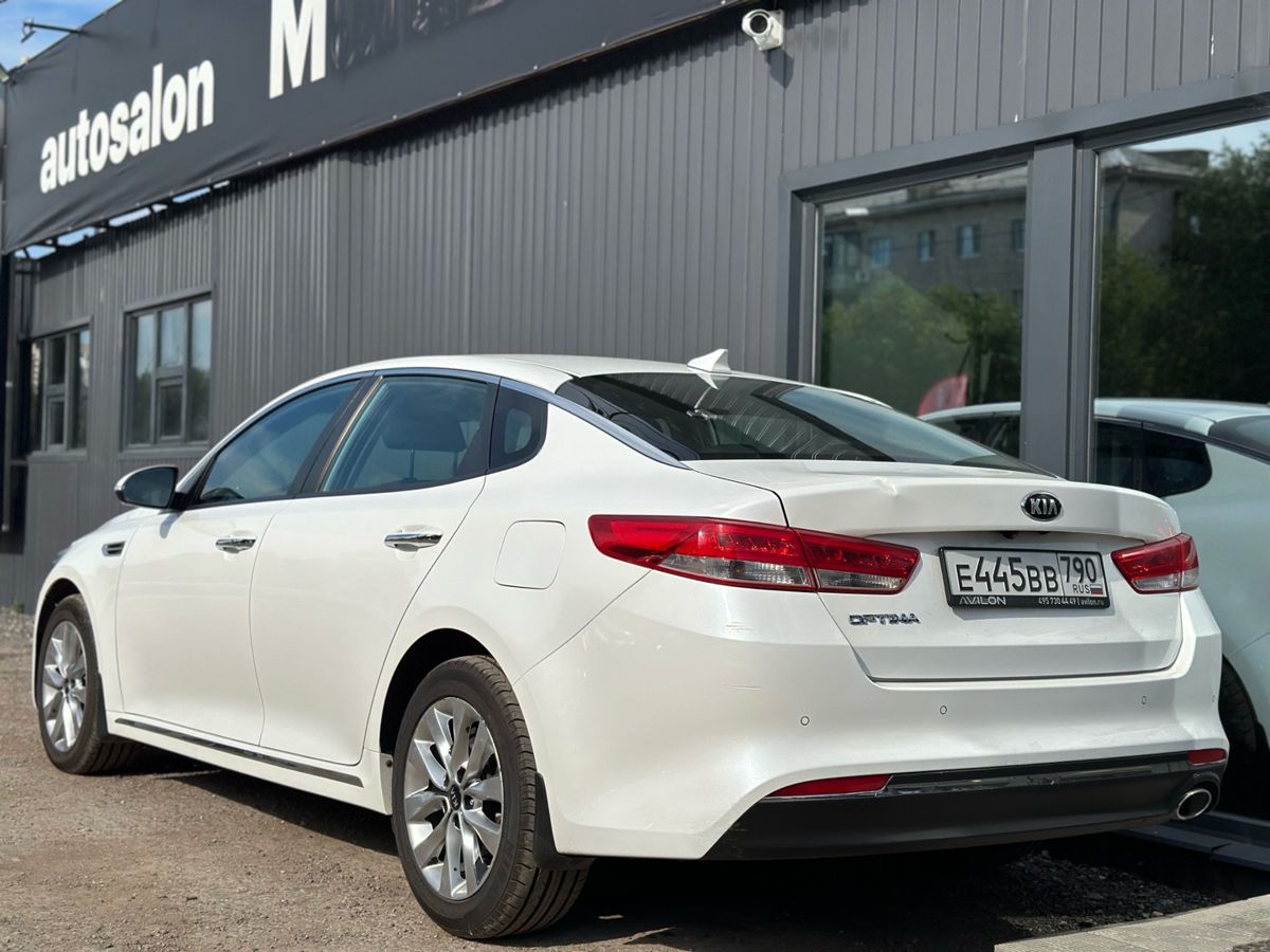 Kia Optima IV 2.0 AT (150 л.с.) Luxe 2018 — фото 8